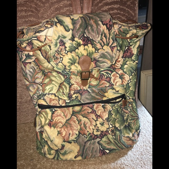 Handbags - GUC. Colorful material backpack